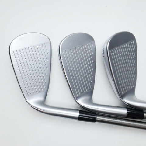Used Mizuno JPX 925 Hot Metal Iron Set / 6 - PW + GW / A Flex