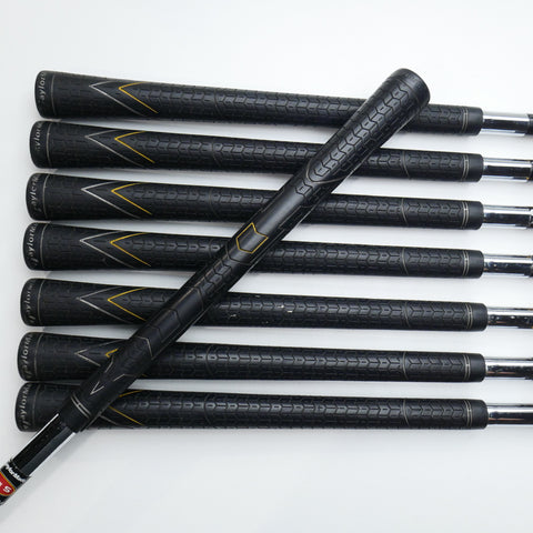 Used TaylorMade R7 Iron Set / 3 - PW / Stiff Flex