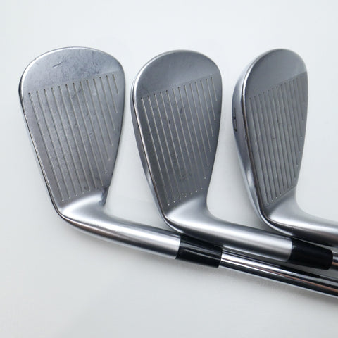 Used Mizuno JPX 925 Forged Iron Set / 4 - PW / Regular Flex