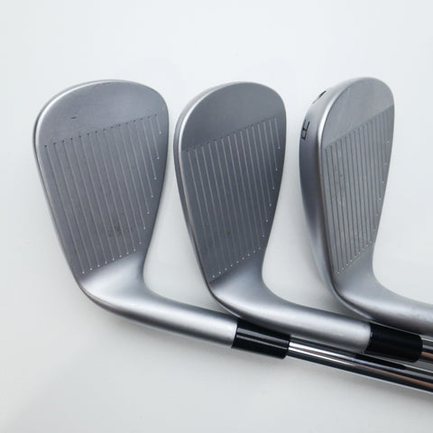 Used TaylorMade P790 2023 Iron Set / 5 - PW + AW / Regular Flex