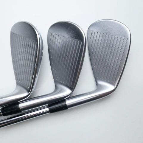 Used Mizuno JPX 923 Forged Iron Set / 4 - PW / Stiff Flex / Left-Handed