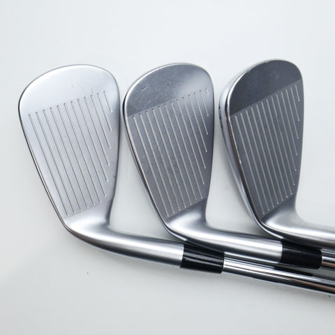 Used Mizuno JPX 921 Hot Metal Pro Iron Set / 6 - PW / Lite Flex