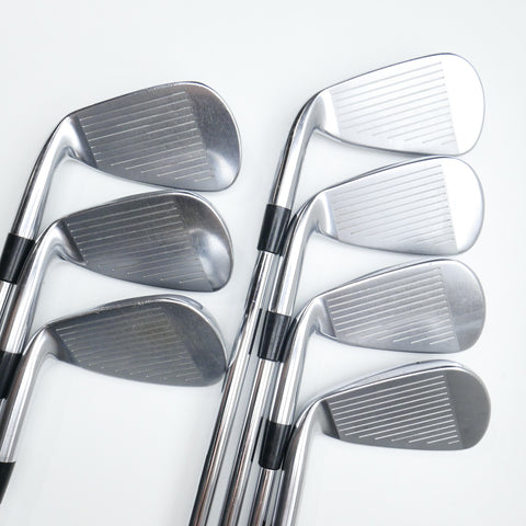 Used Mizuno JPX 825 Iron Set / 4 - PW / Regular Flex