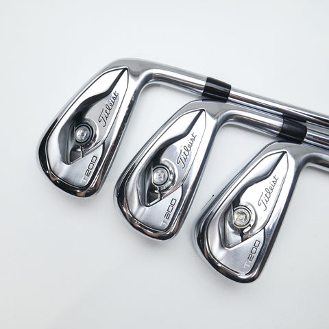 Used Titleist T200 Iron Set / 5 - PW / Regular Flex