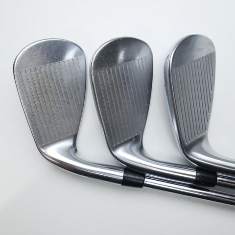 Used Titleist T200 Iron Set / 5 - PW / Regular Flex