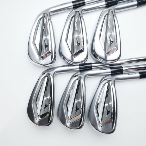 Used Mizuno JPX 921 Hot Metal Iron Set / 5 - PW / Regular Flex