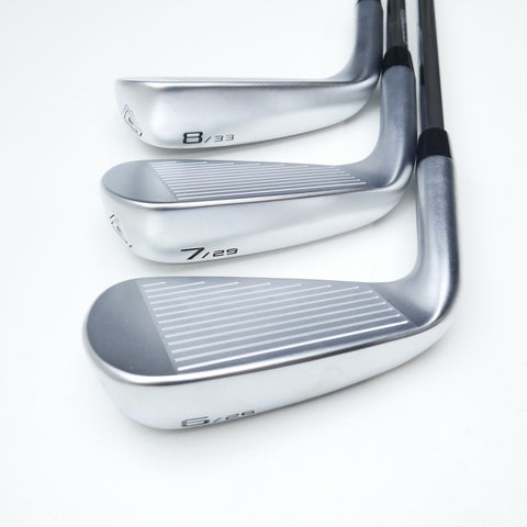 Used Cleveland Launcher XL 2022 Iron Set / 6 - PW / Regular Flex
