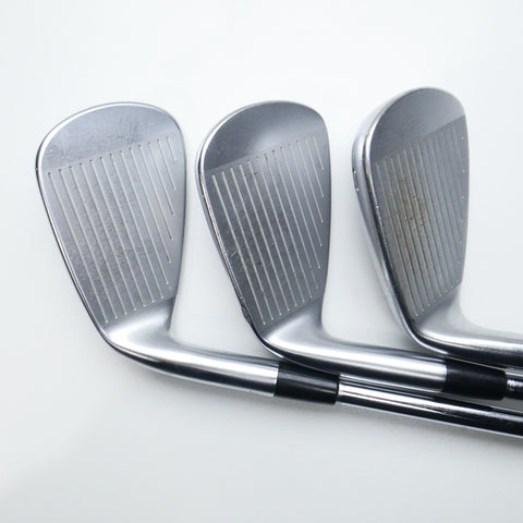 Used Mizuno JPX 923 Hot Metal Pro Iron Set / 5 - PW / Regular Flex