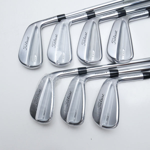 Titleist T150 2023 Iron Set / 4 - PW / Stiff Flex