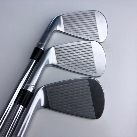 Used Callaway Apex MB 21 Iron Set / 4 - PW / Stiff Flex