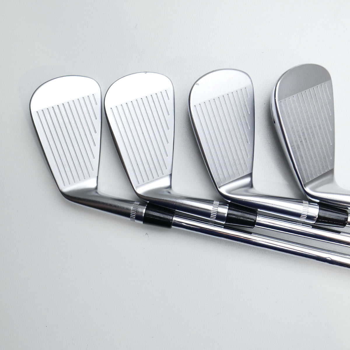 Used Callaway Apex MB 24 Iron Set / 4 - PW / X-Stiff Flex