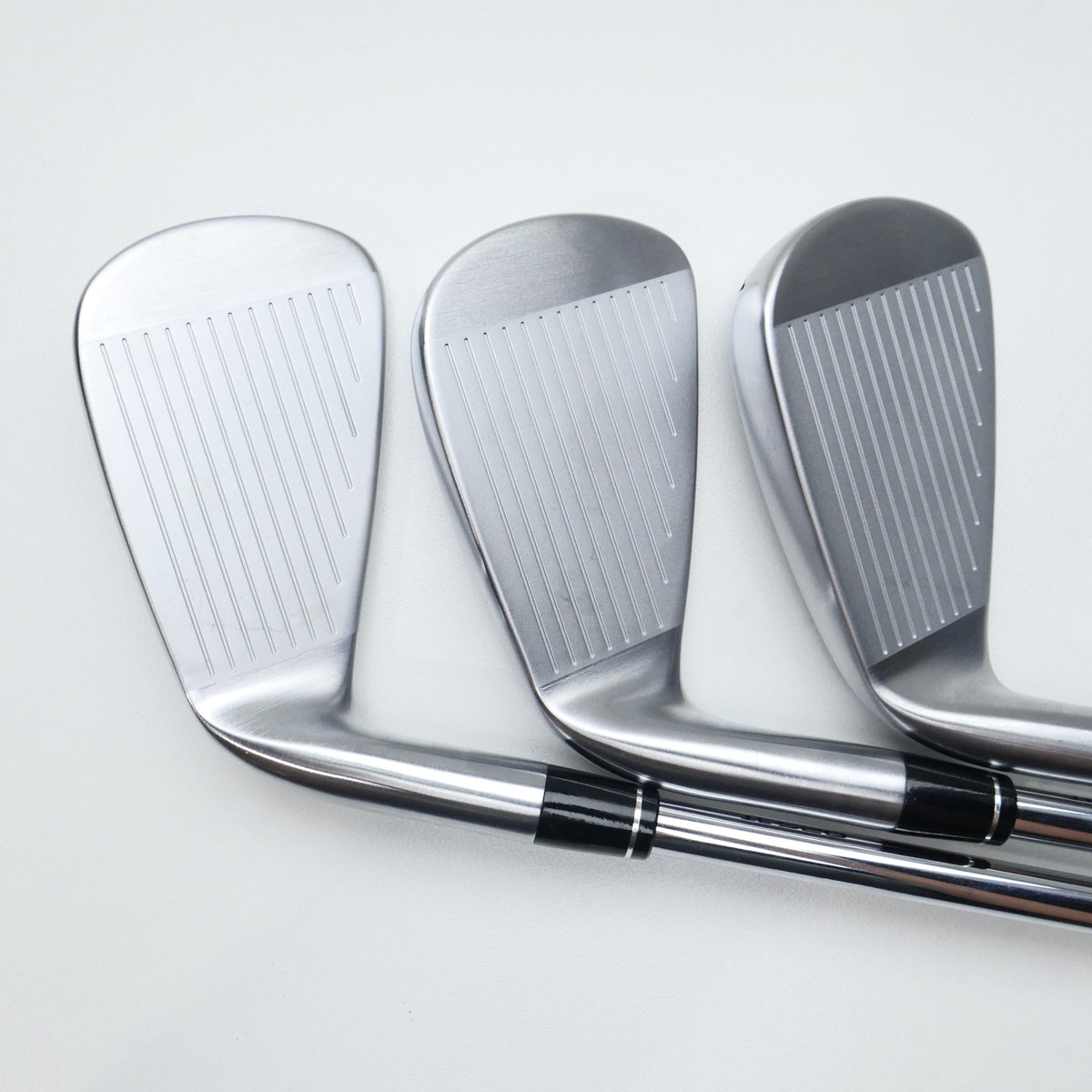 Used Callaway Apex Ti Fusion 250 Iron Set / 5 - PW / Stiff Flex