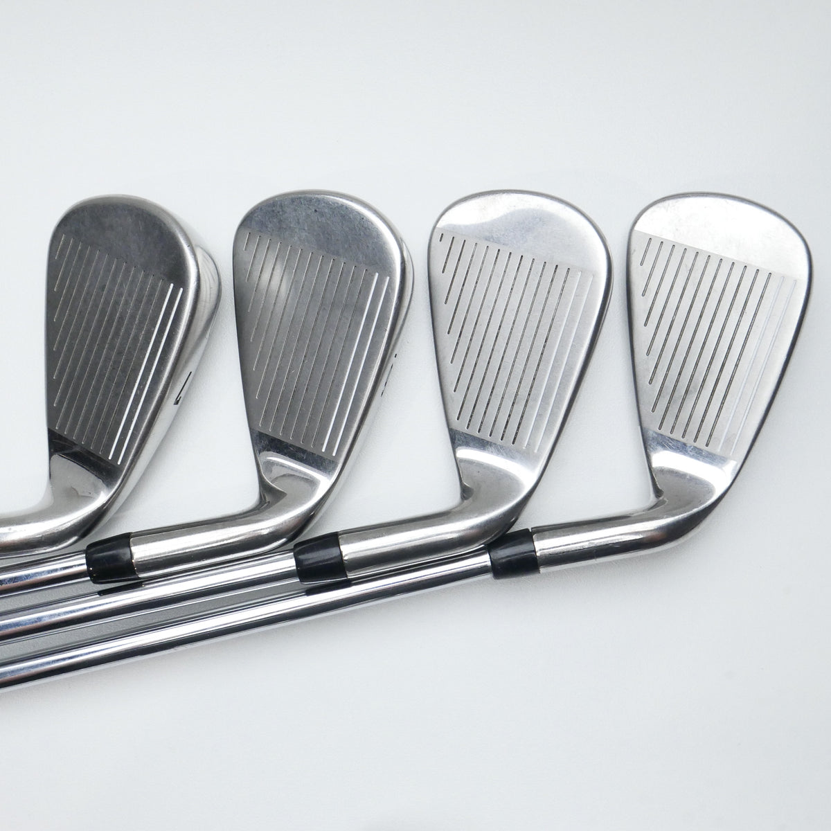 Used Callaway Mavrik Max Iron Set / 4 - PW + AW / Regular Flex / Left-Handed