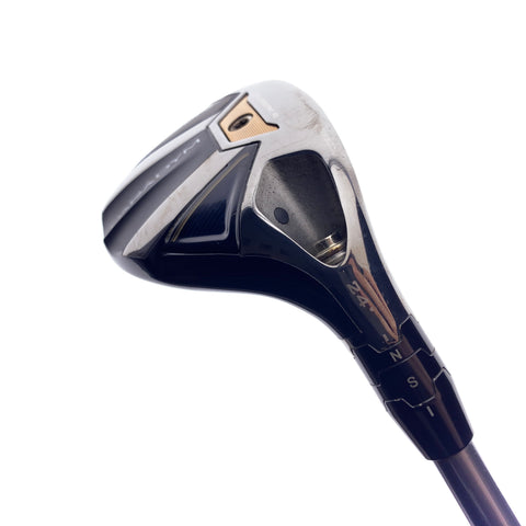 Used Callaway Paradym 4 Hybrid / 24.0 Degrees / Stiff Flex