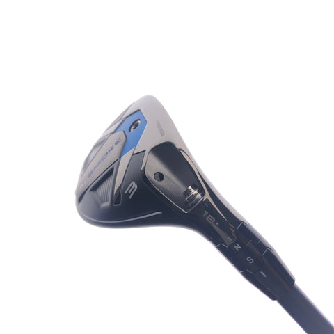 Used Callaway Paradym Ai Smoke 3 Hybrid / 18 Degrees / Regular Flex