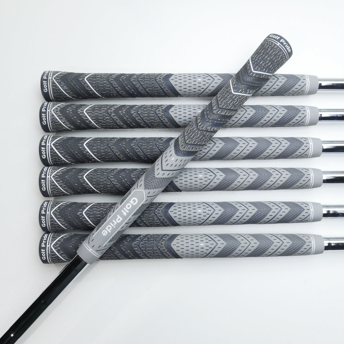 Used Callaway Paradym Iron Set / 4 - PW / Stiff Flex