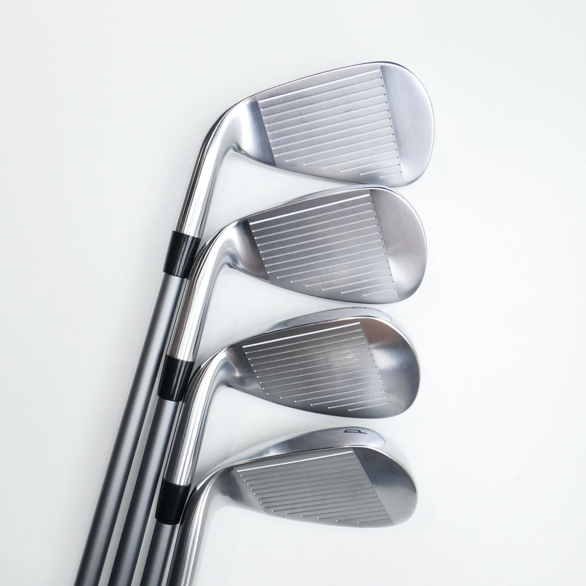 Used Callaway Quantum Max OS Iron Set / 7 - PW / Regular Flex