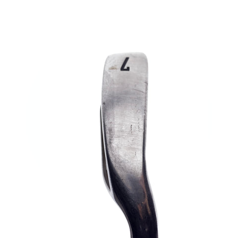 Used Callaway Rogue 7 Iron / 30.0 Degrees / Regular Flex