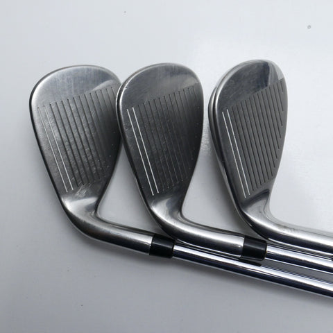 Used Callaway Rogue Iron Set / 6 - PW + AW / Regular Flex