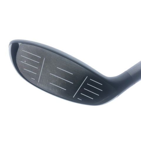 Used Callaway Rogue ST MAX 5 Fairway Wood / 18.0 Degrees / Regular Flex