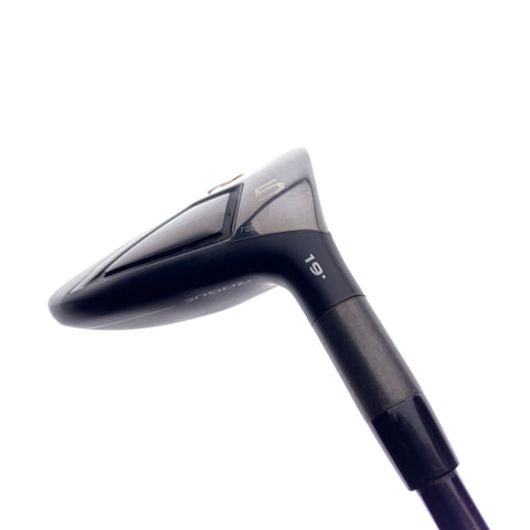 Used Callaway Rogue ST MAX D 5 Fairway Wood / 19 Degrees / Regular Flex