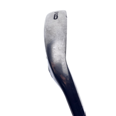 Used Callaway Warbird 9 Iron / 39 Degrees / Uniflex
