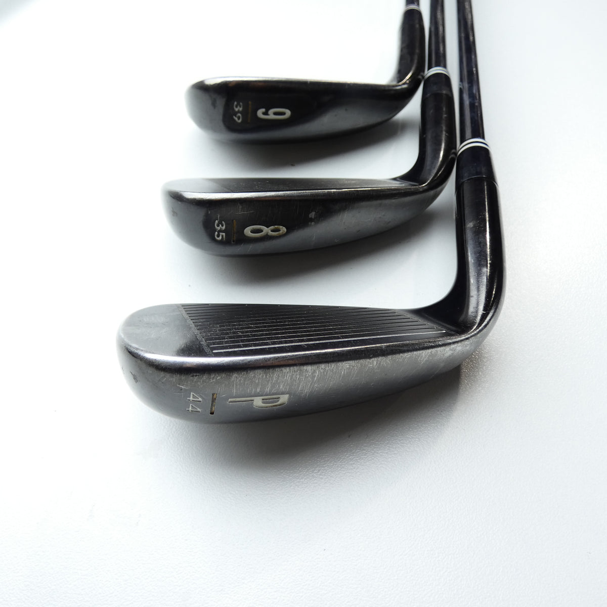 Used Cleveland CG16 Black Pearl Iron Set / 4 - PW / Regular Flex