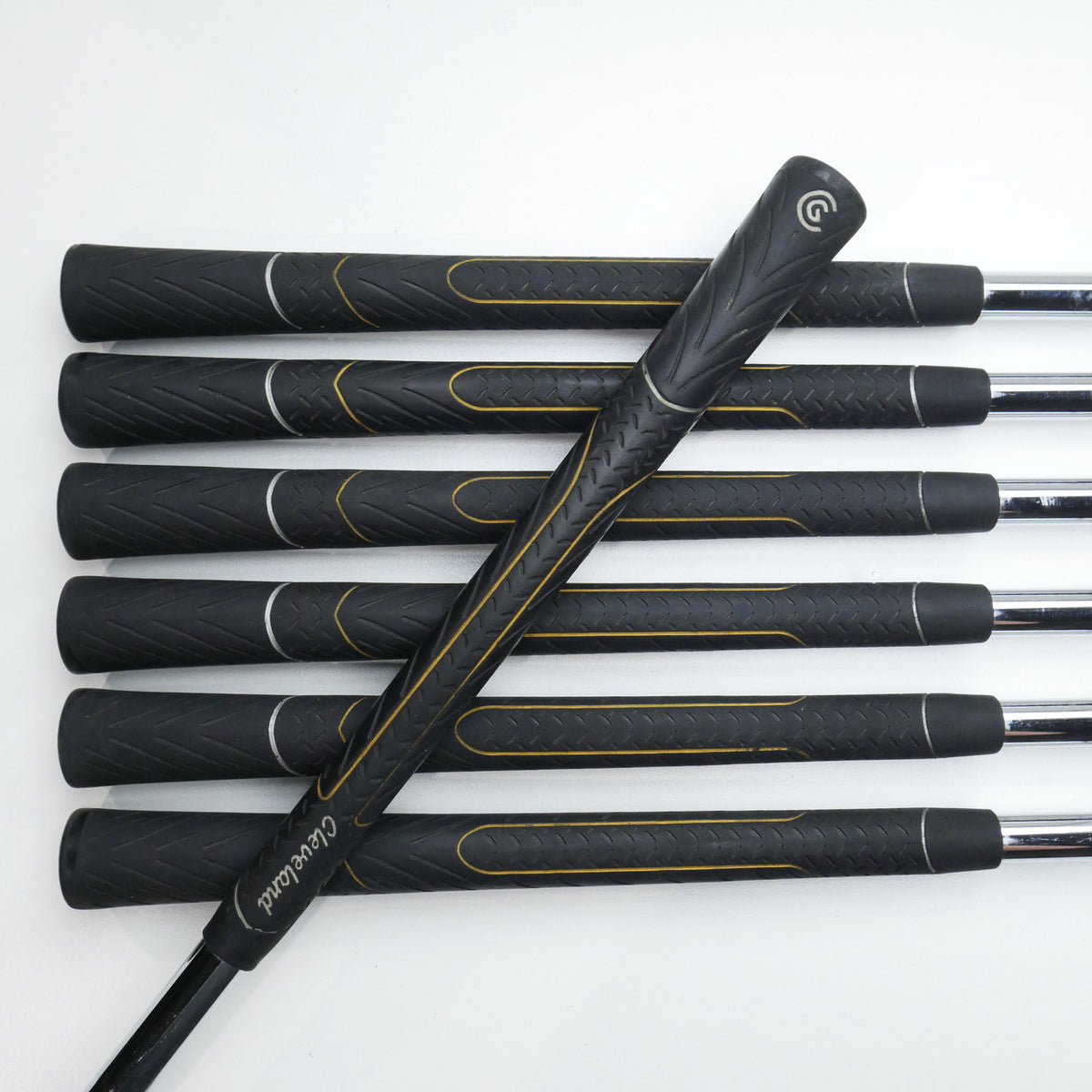 Used Cleveland CG7 Iron Set / 4 - PW / Regular Flex