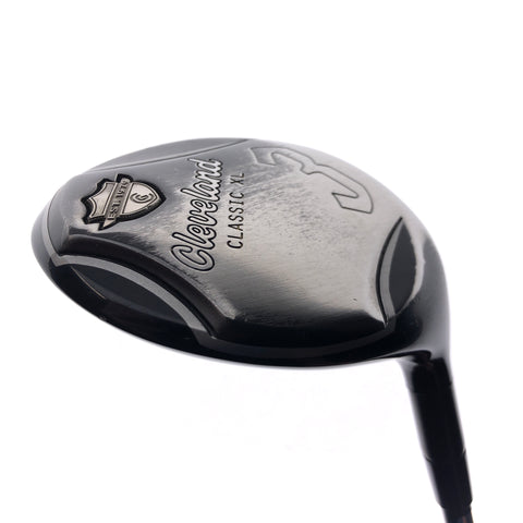 Used Cleveland Classic XL 3 Fairway Wood / 15.5 Degrees / Regular Flex