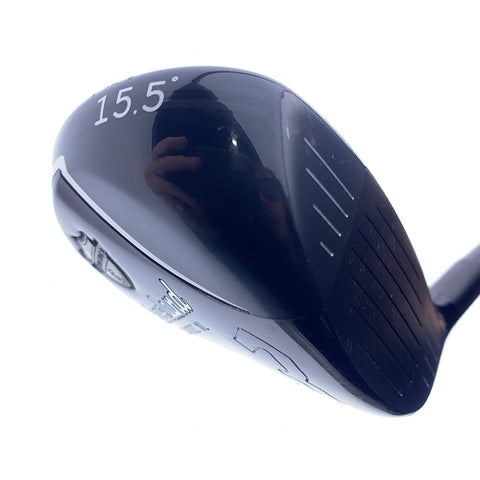 Used Cleveland Classic XL 3 Fairway Wood / 15.5 Degrees / Regular Flex