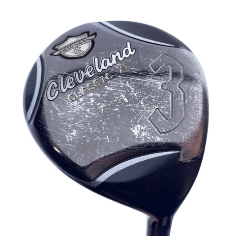 Used Cleveland Classic XL 3 Fairway Wood / 15.5 Degrees / Regular Flex
