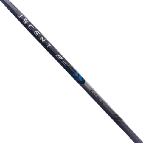 Used Cleveland HALO XL Lite 5 HL Fairway Wood / 19 Degrees / Regular Flex