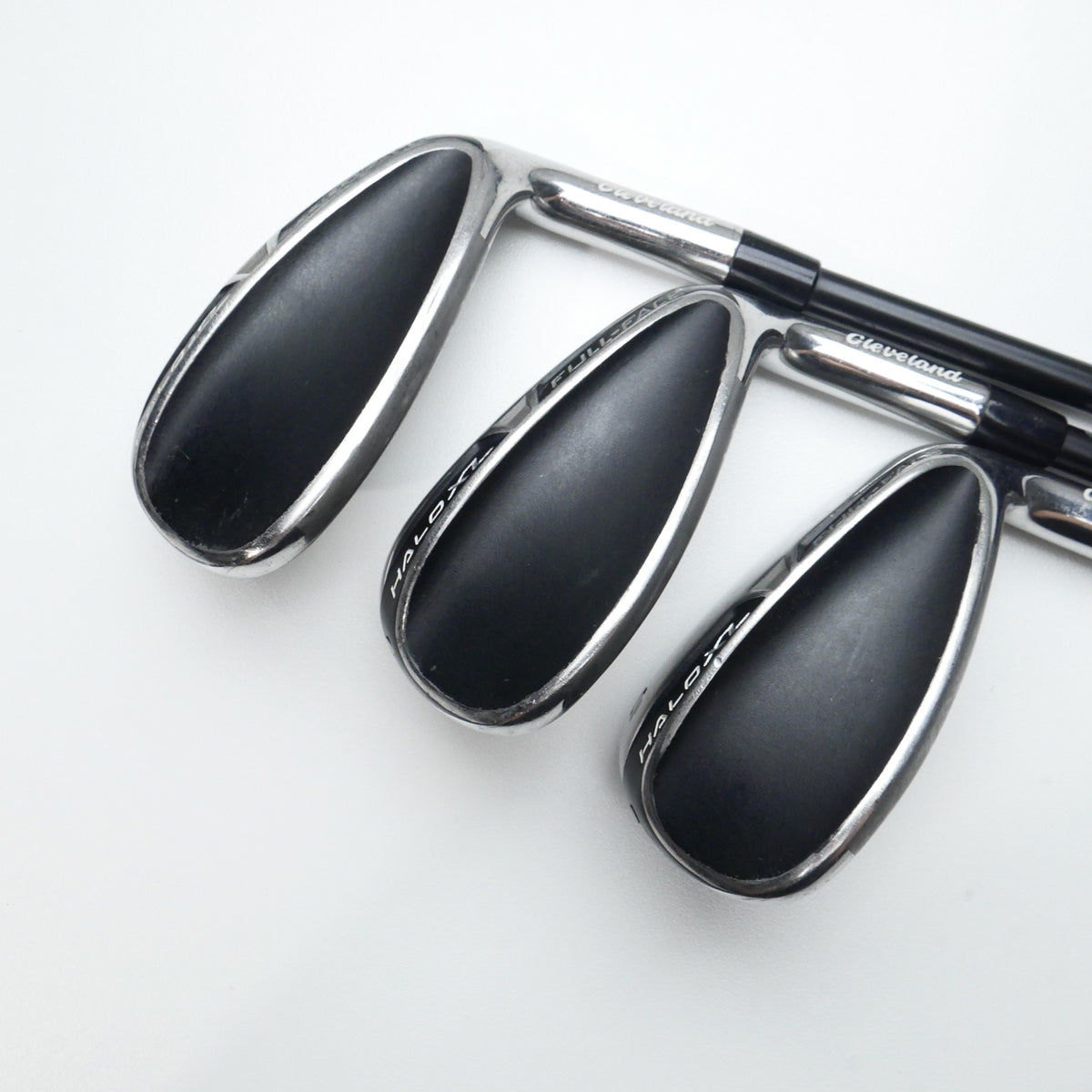 Used Cleveland Halo XL Full Face 2024 Iron Set / 6 - SW + GW / Ladies Flex