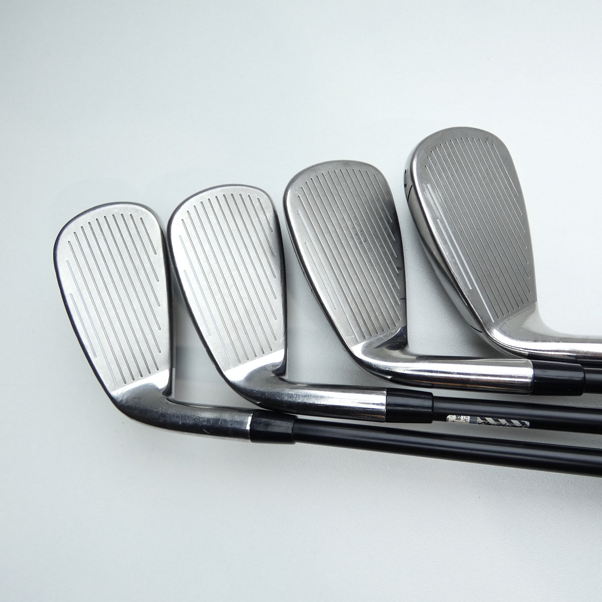 Used Cleveland Halo XL Full Face 2024 Iron Set / 6 - SW + GW / Ladies Flex