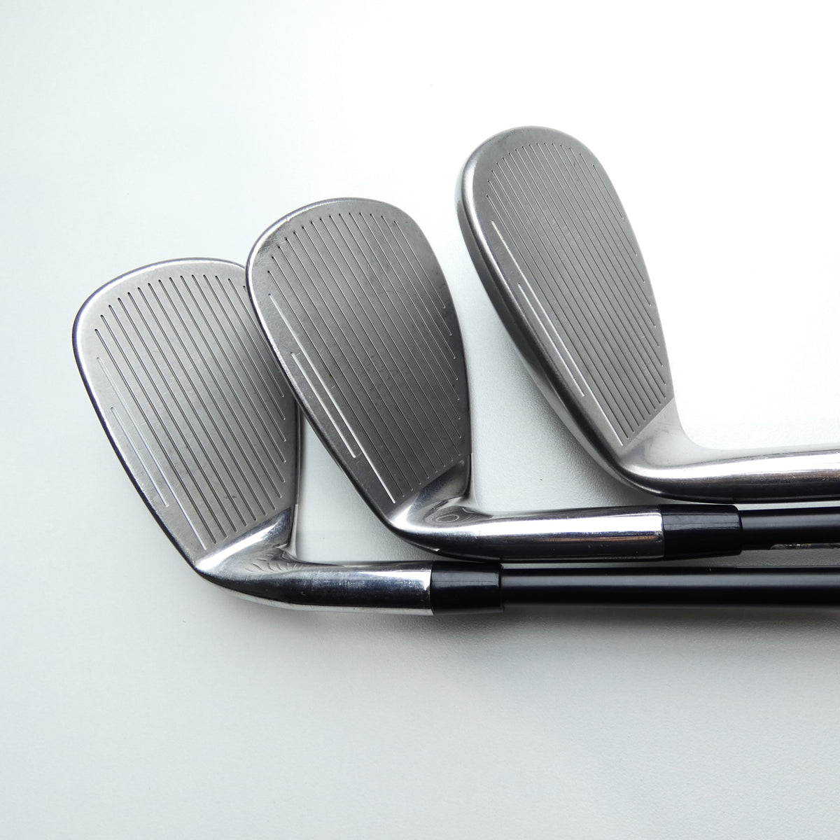 Used Cleveland Halo XL Full Face 2024 Iron Set / 6 - SW + GW / Ladies Flex