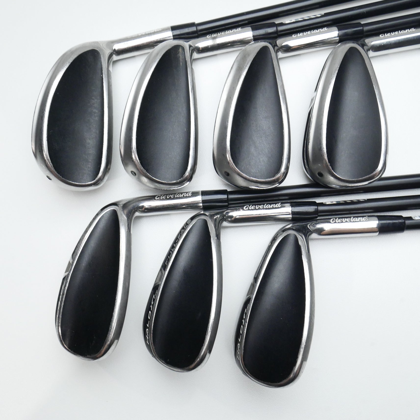 Used Cleveland Halo XL Full Face 2024 Iron Set / 6 - SW + GW / Ladies Flex