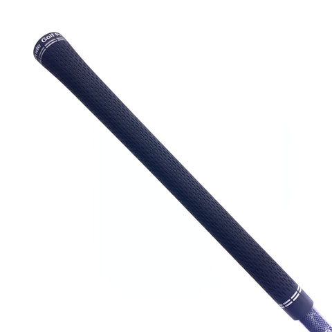 Used Cleveland HiBore XL Driver / 10.5 Degrees / Regular Flex