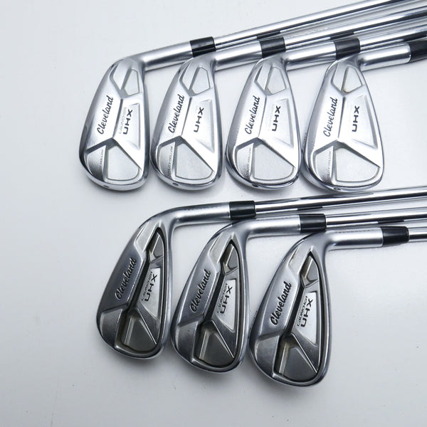 Used Cleveland Launcher UHX Iron Set / 4 - PW / Regular Flex