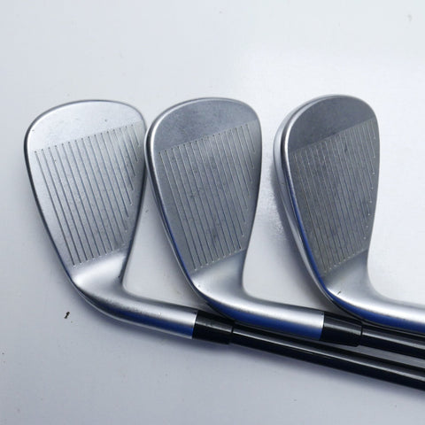 Used Cleveland Launcher UHX Iron Set / 5 - PW / Regular Flex