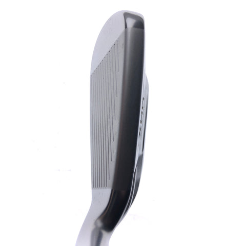 Used Cleveland Launcher UHX Utility 4 Hybrid / 20 Degrees / Regular Flex