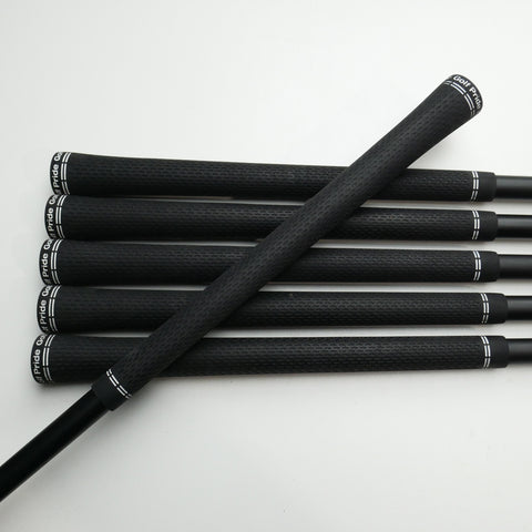 Used Cleveland Launcher XL 2022 Iron Set / 5 - PW / Regular Flex