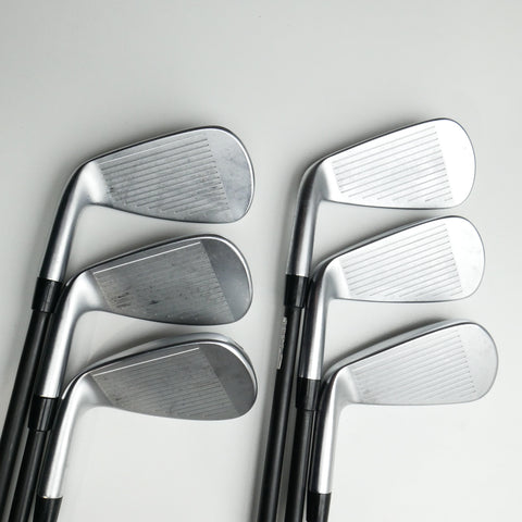 Used Cleveland Launcher XL 2022 Iron Set / 5 - PW / Regular Flex