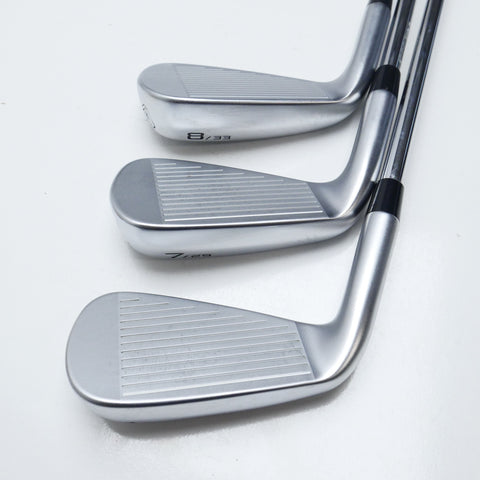 Used Cleveland Launcher XL 2022 Iron Set / 6 - PW / Regular Flex