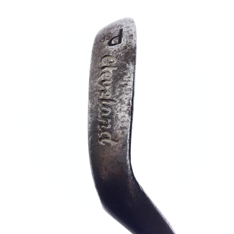 Used Cleveland Tour Action Reg. 588W Pitching Wedge / 49.0 Degrees / Wedge Flex