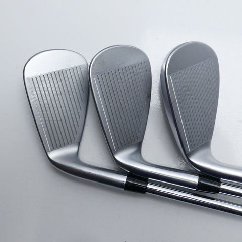 Used Cleveland Zipcore XL Iron Set / 5 - PW / Regular Flex