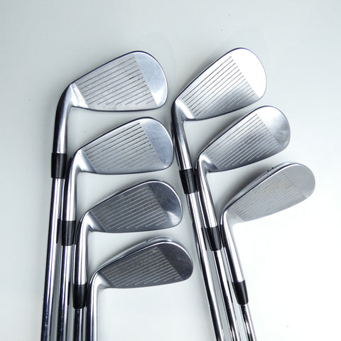 Used Mizuno JPX 825 Iron Set / 4 - PW / Regular Flex