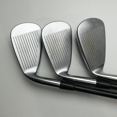 Used Mizuno JPX 825 Iron Set / 5 - PW / Regular Flex