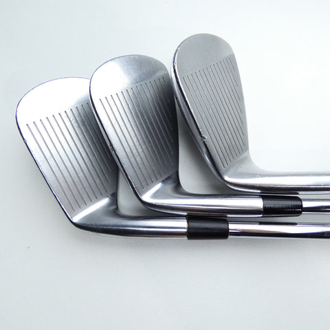 Used Mizuno JPX 825 Pro Iron Set / 5 - PW / Stiff Flex