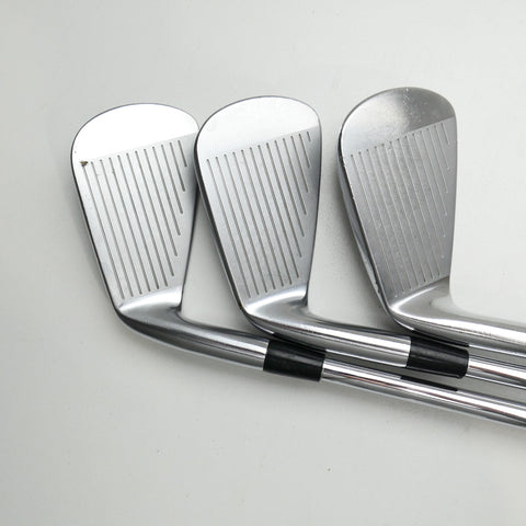 Used Mizuno JPX 850 Forged Iron Set / 5 - PW / Stiff Flex