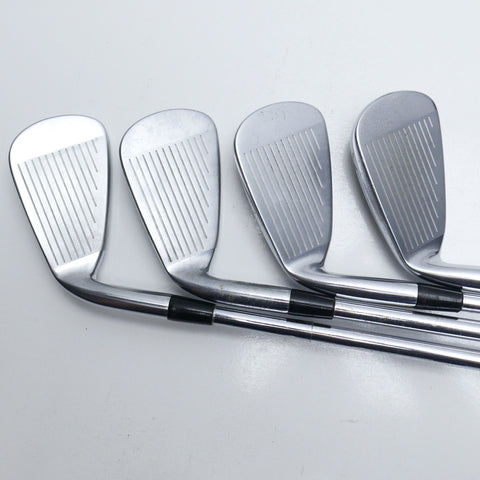 Used Mizuno JPX 850 Iron Set / 4 - PW / Stiff Flex